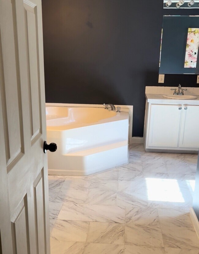 Foto del edificio - 484 Wichert Ln