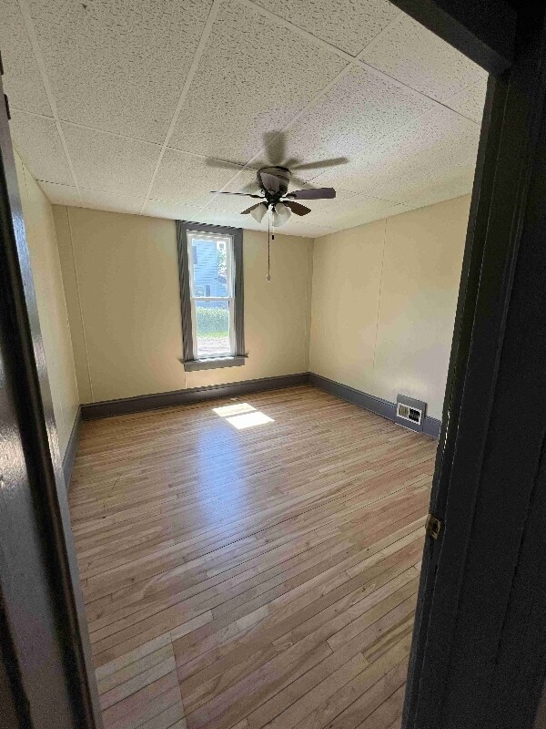 36 E Elm St, Chippewa Falls, WI 54729 Room for Rent in Chippewa Falls