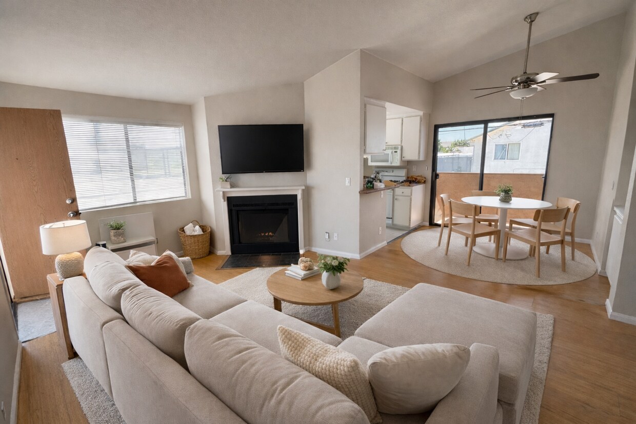 Foto del edificio - Normal Heights 2 bedroom 2 bath upstairs unit