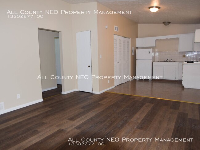 Building Photo - 1927 Preston Ave. Duplex for Rent!