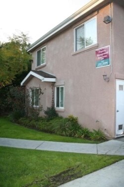 Building Photo - 1189 W 36th St