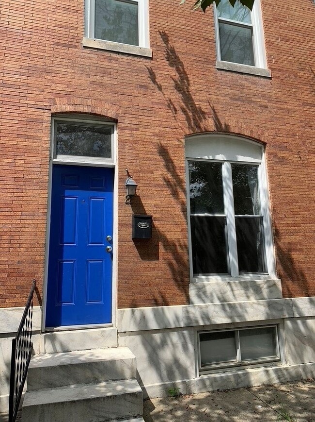 Building Photo - 22 N East Ave