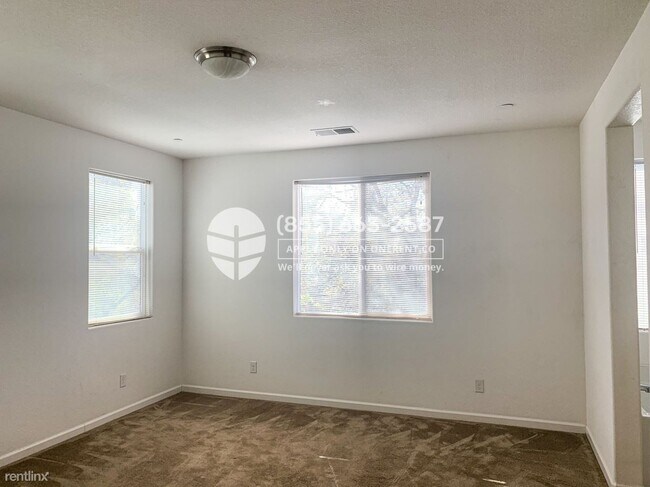 Building Photo - 5 br, 3 bath House - 8652 Forte Street -