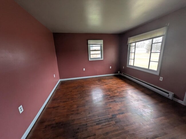 Building Photo - 1109 S Pittenger Rd