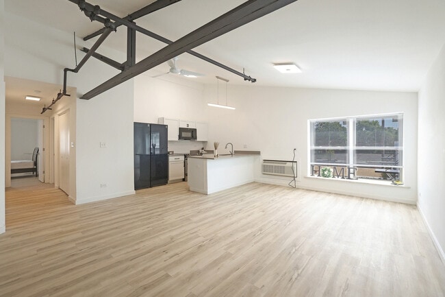 Foto del edificio - The Cornell Luxury Apartments