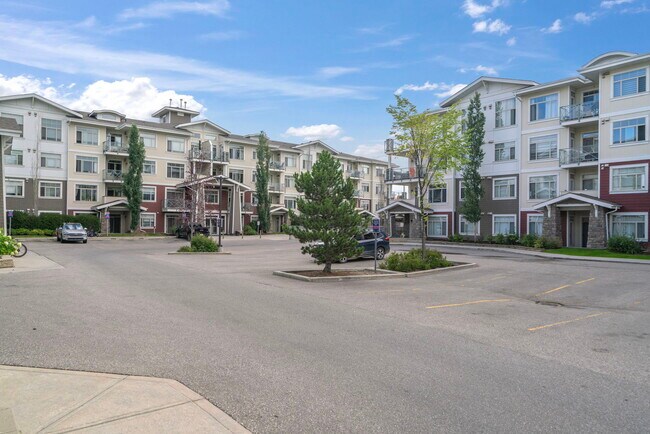 Building Photo - 22 Auburn Bay Link SE