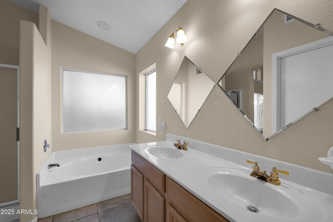 Foto del edificio - 16216 S Pine St