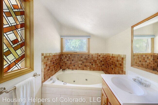 Foto del edificio - 3 br, 3 bath House - 7781 Brockway