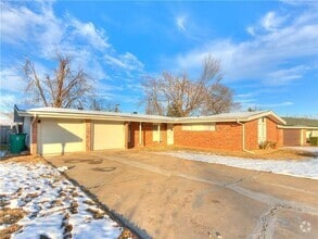 Building Photo - 507 NE 61st St