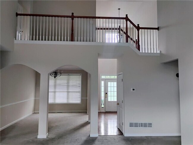 Foto del edificio - 807 Sylvania Ct SE
