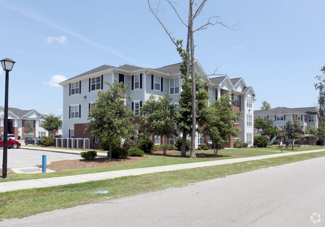 Building Photo - Monticello Park Apartments