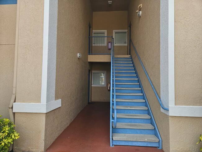 Building Photo - 13216 Villa Vista Dr