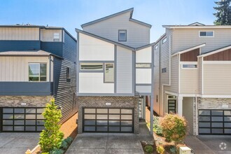 Building Photo - 14410 SW Aiken Ln