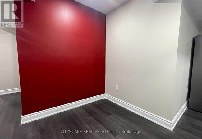 Photo du bâtiment - 94 Beachville Cir