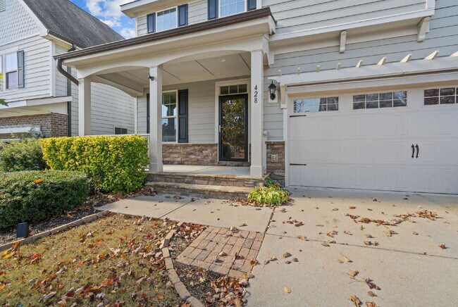 Foto del edificio - Welcome Home: Spacious 3-Bedroom Retreat i...