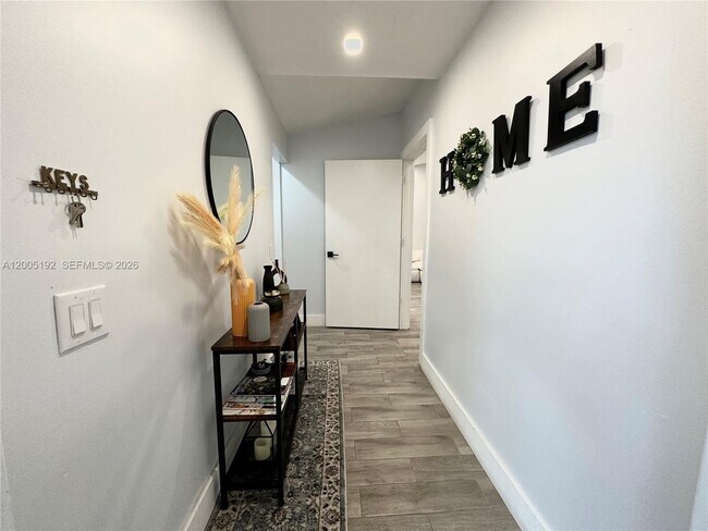 Foto del edificio - 4840 SW 149th Ct