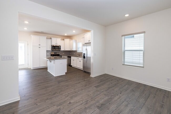 Foto del edificio - 4 Bedroom Home Piedmont School District - ...