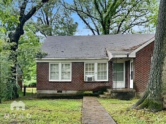 Building Photo - 90 N Greer St