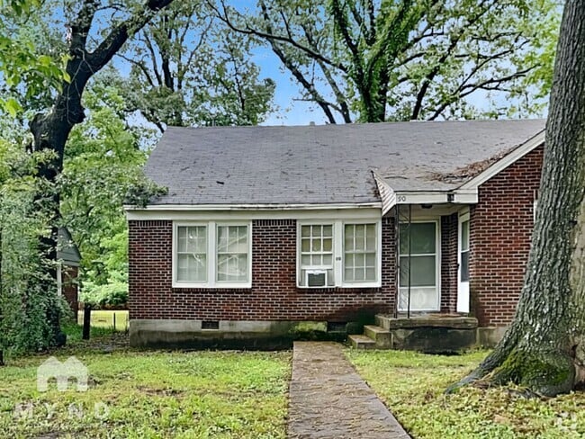 Building Photo - 90 N Greer St