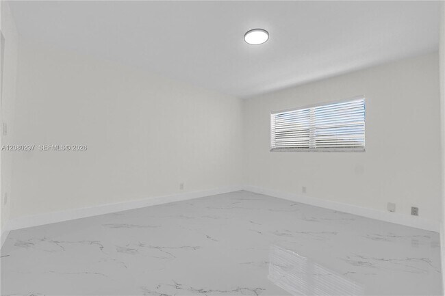 Foto del edificio - 5100 SW 90th Ave