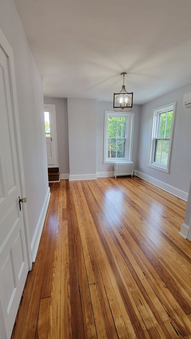 Foto del edificio - Beautiful Downtown Apartment for Rent!
