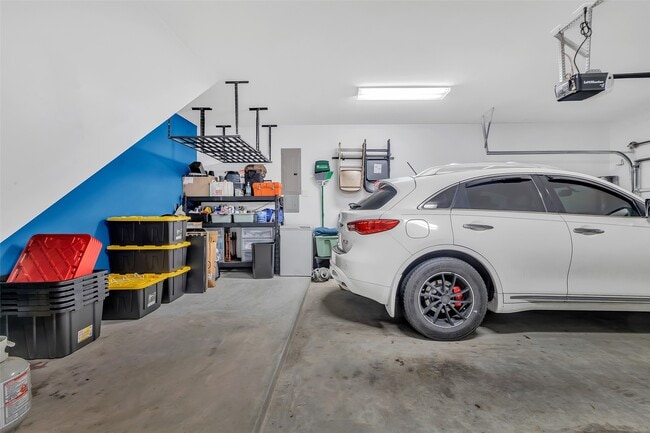 Foto del edificio - 5021 Nichols St