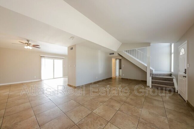 Foto del edificio - 6123 W Mauna Loa Ln