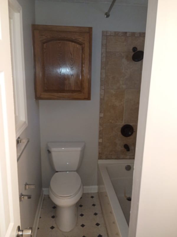 Building Photo - 1317 Fernwood Dr