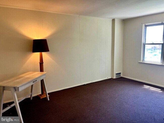 Foto del edificio - 2707 W 4th St