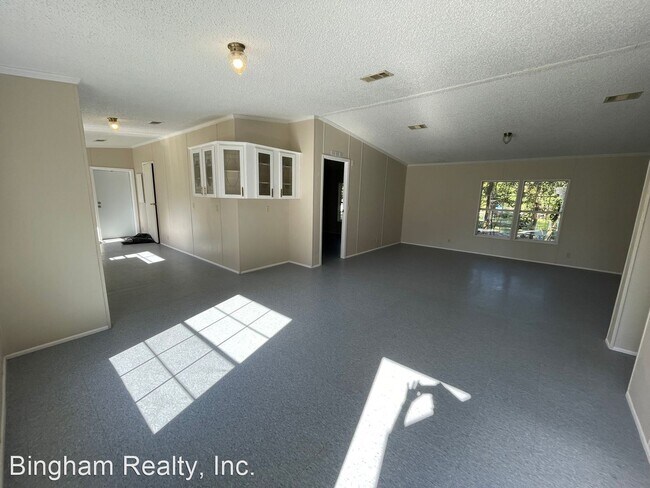 Building Photo - 3 br, 2 bath House - 38027 Meyer Ave