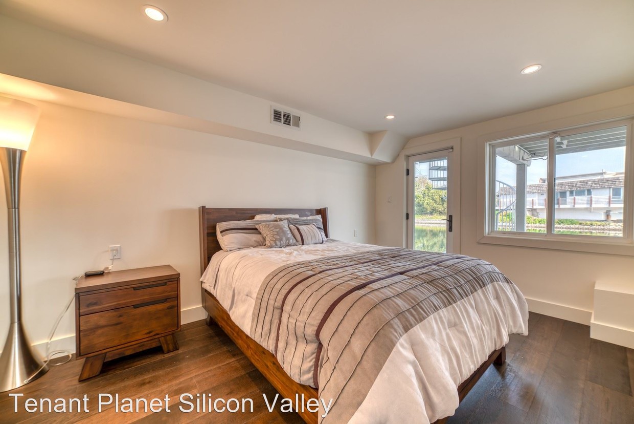 Primary Photo - 1 br, 1 bath House - 686 Port Drive