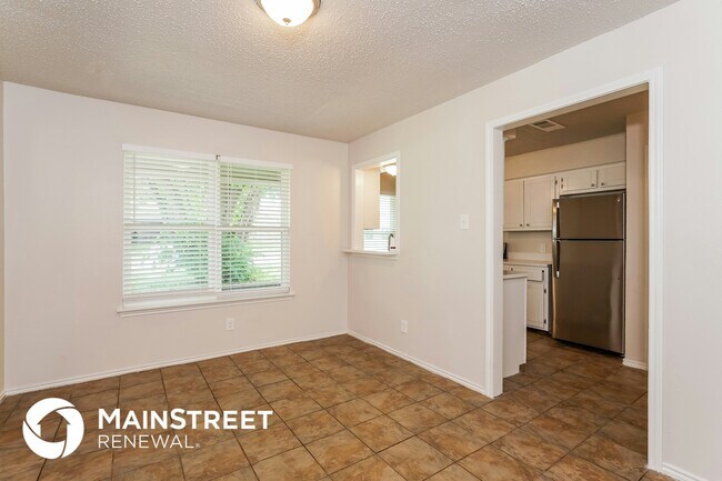 Foto del edificio - 2654 Hartford Ln