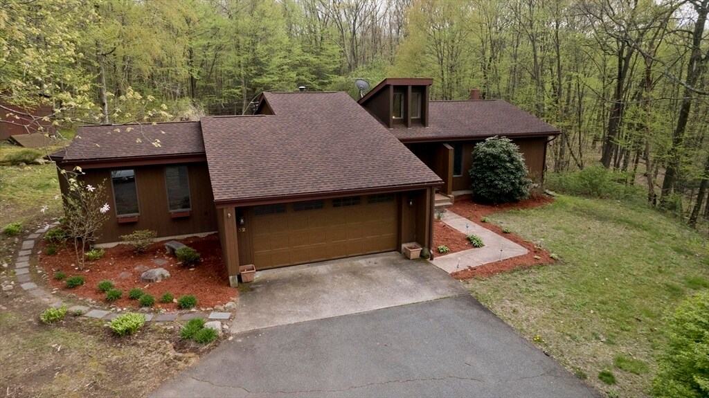 Foto principal - 32 Zuell Hill Rd