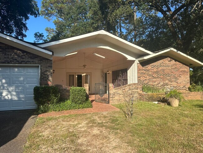 Foto del edificio - 2544 Coachman Ct