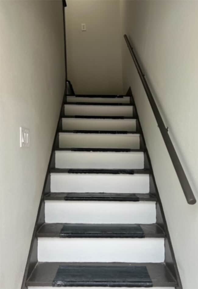 Building Photo - 4704 Greenbriar Dr