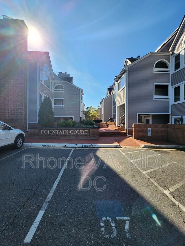 Foto principal - 5560 Langston Blvd.