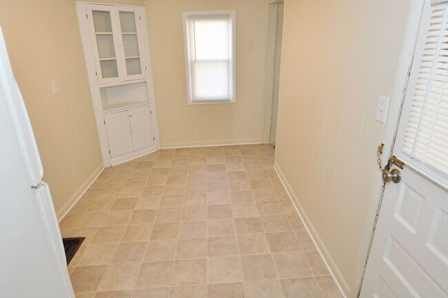 Foto del edificio - 148 12th St NE