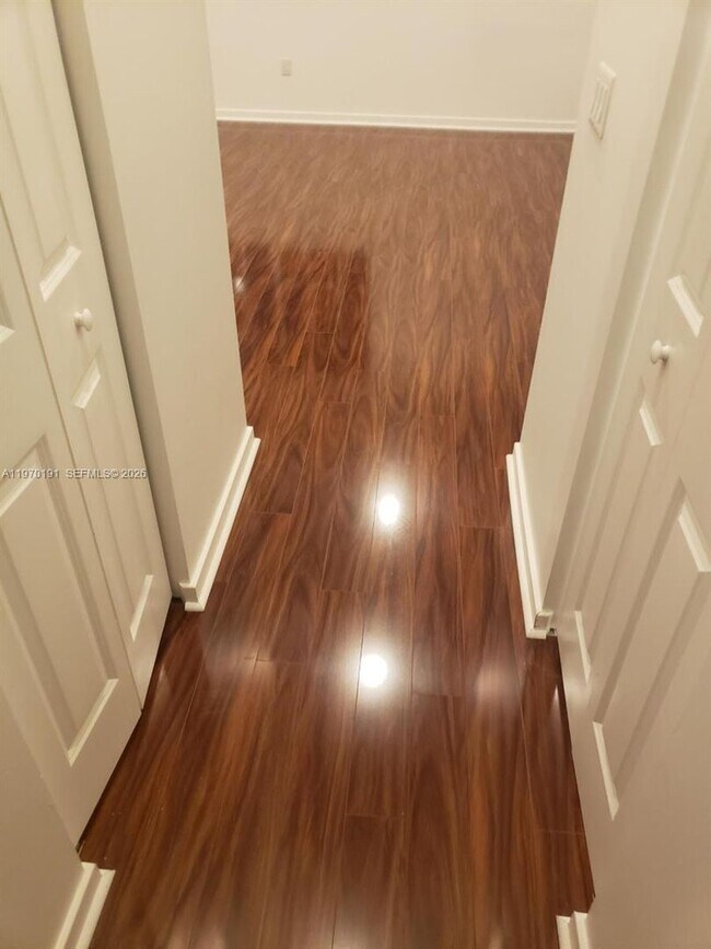 Foto del edificio - 2574 SW 81st Terrace