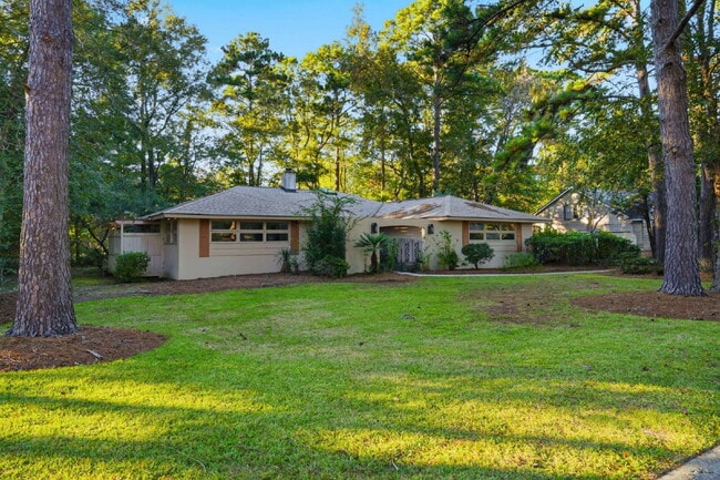 Photo - 815 Farm Quarter Rd Apartment