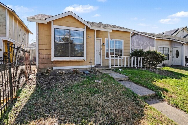 Foto del edificio - 10328 Chelmsford Dr