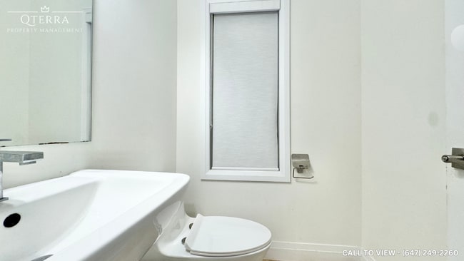 Building Photo - 31 Lily Ln