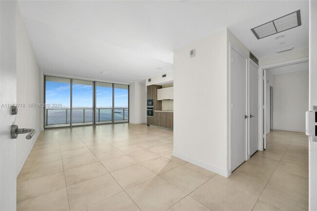 Foto del edificio - 2900 NE 7th Ave