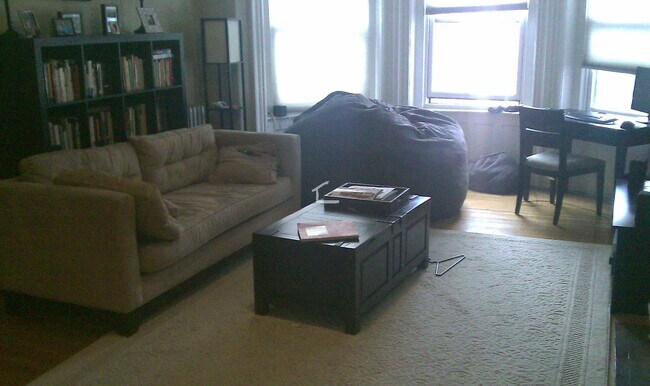 Foto del edificio - 849 Beacon St