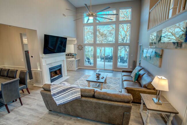 Foto del edificio - 8606 Columbia Dr