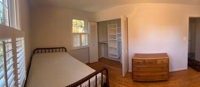 Foto del edificio - 5120 Sideburn Rd