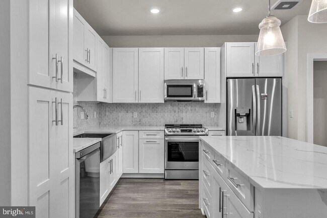 Foto del edificio - 1761 Old Meadow Rd