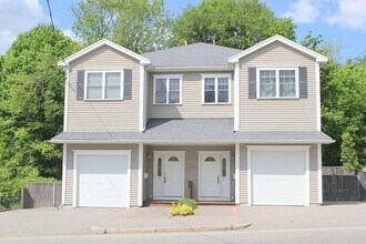 Building Photo - 343 Quarry St