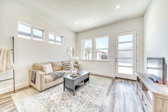 Building Photo - 2217 Tapia Wy