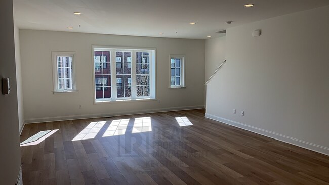 Foto del edificio - Brand New Townhouse in Cranberry!