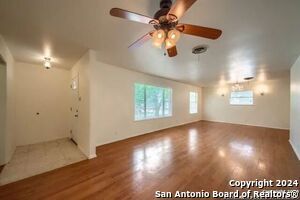 Foto del edificio - 4703 Darlene Dr